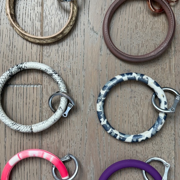 Set of six - Oventure O Key Rings - Picture 3 of 7